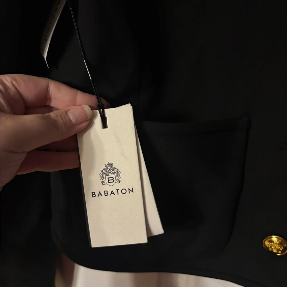 NWT Aritzia Babaton (Re)ssential New Index Blazer Black Gold Crest Buttons Med - Picture 10 of 10